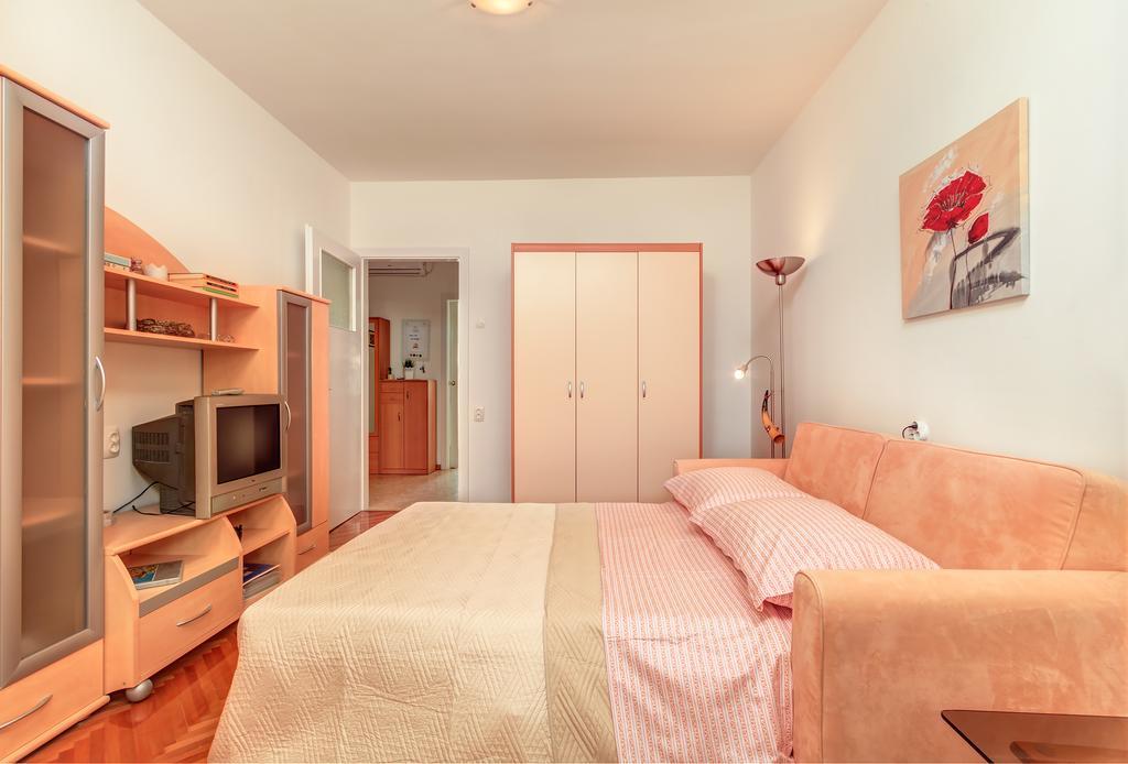 Apartment Barbaresko Spalato Esterno foto